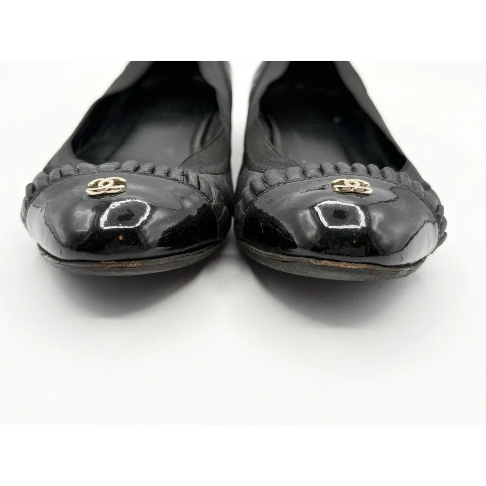 Chanel Black Ballet Flats Patent Leather Cap Toe CC Logo Ruffle Accent EU 35.5 - Picture 6 of 13